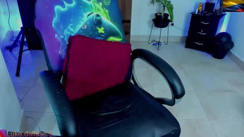 Snapshot of damian_torner chatting on February 8, 2025, 4:57 pm Damian torner online show from February 8, 2025, 4:57 pm