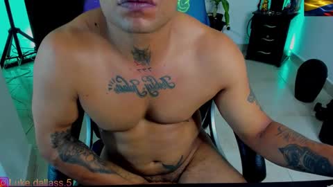 Snapshot of damian_torner chatting on February 14, 2025, 11:42 am Damian torner online show from February 14, 2025, 11:42 am