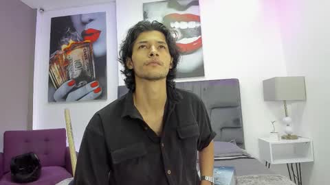 Snapshot of damian_vadim chatting on March 25, 2026, 11:05 am Damian Vadim online show from March 25, 2026, 11:05 am
