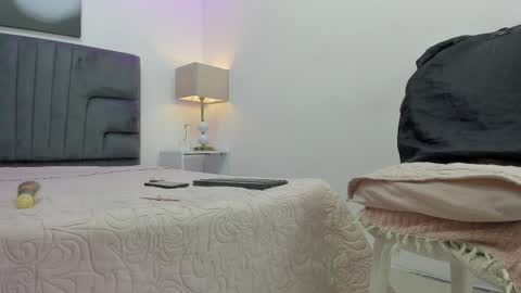 Snapshot of damian_vadim chatting on April 8, 2026, 11:10 am Damian Vadim online show from April 8, 2026, 11:10 am