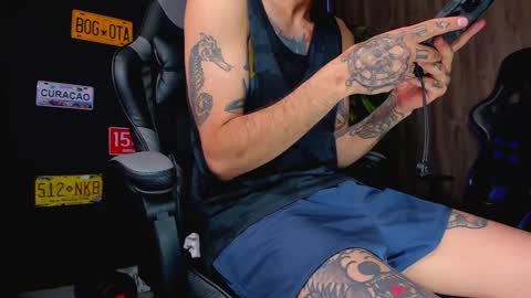 Snapshot of damiancox chatting on September 11, 2025, 7:25 pm Daamiancox online show from September 11, 2025, 7:25 pm