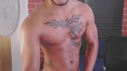 instagram damiannreed. online show from February 11, 2025, 3:29 pm