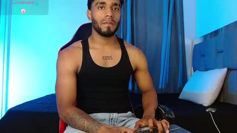 Snapshot of damiano_walker chatting on June 11, 2026, 4:32 am damiano_walker online show from June 11, 2026, 4:32 am