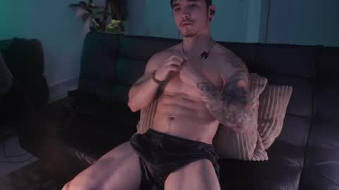 insta damn8   --------  online show from December 21, 2025, 12:56 pm