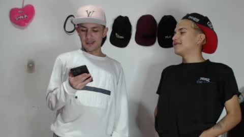 Snapshot of damiansexyboy69 chatting on November 23, 2025, 3:28 am damiansexyboy69 online show from November 23, 2025, 3:28 am