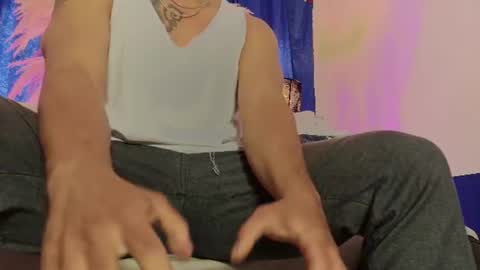 Snapshot of damiant_thorner chatting on July 18, 2026, 7:39 pm damiant online show from July 18, 2026, 7:39 pm