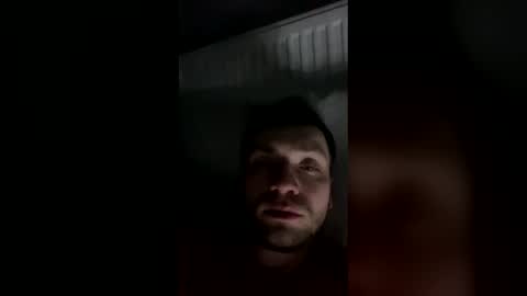 Snapshot of damix420 chatting on April 4, 2026, 1:48 am damix420 online show from April 4, 2026, 1:48 am