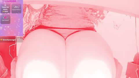 Snapshot of dammmtry chatting on May 8, 2026, 12:32 pm Sophie online show from May 8, 2026, 12:32 pm