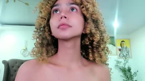 damnperfectxx online show from September 22, 2025, 12:12 am