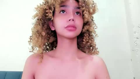 damnperfectxx online show from December 21, 2025, 1:02 am