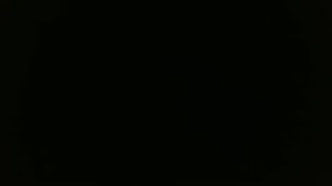 Snapshot of damocles01 chatting on April 3, 2026, 8:18 pm Damocles online show from April 3, 2026, 8:18 pm