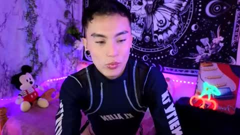 damon_clark_ online show from March 3, 2025, 7:06 pm