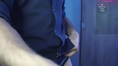 damon_frost online show from December 18, 2024, 8:14 pm