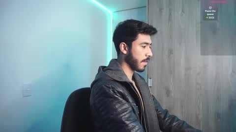 damon_frost online show from January 7, 2025, 5:42 pm