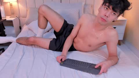 Snapshot of damon_nort chatting on December 23, 2024, 2:28 pm DEMON NORTH online show from December 23, 2024, 2:28 pm