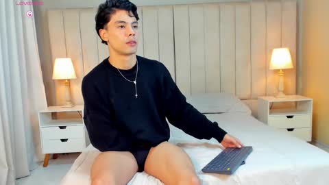 Snapshot of damon_nort chatting on September 18, 2025, 1:46 pm DEMON NORTH online show from September 18, 2025, 1:46 pm