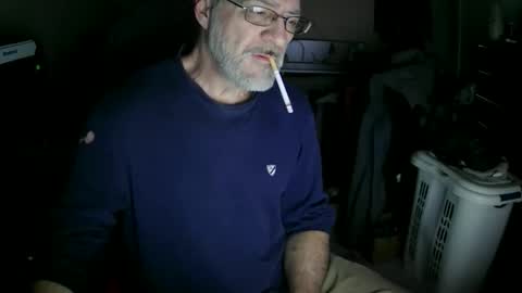 Snapshot of dan137111 chatting on May 4, 2026, 11:28 am dan137111 online show from May 4, 2026, 11:28 am