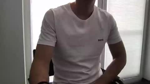 Snapshot of dan9357 chatting on April 3, 2026, 11:19 am dan9357 online show from April 3, 2026, 11:19 am