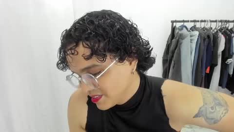 Snapshot of dan_blous chatting on May 7, 2026, 8:36 pm Diane Blosson online show from May 7, 2026, 8:36 pm