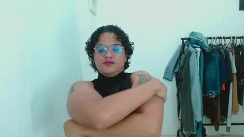 Snapshot of dan_blous chatting on May 19, 2026, 1:56 am Diane Blosson online show from May 19, 2026, 1:56 am