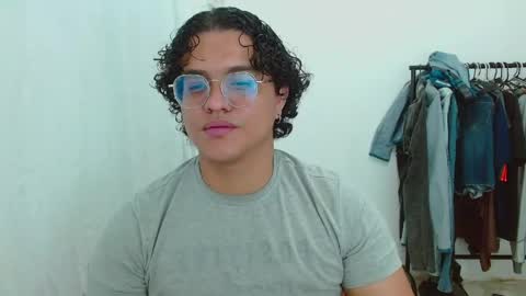 Snapshot of dan_blous chatting on May 20, 2026, 1:01 am Diane Blosson online show from May 20, 2026, 1:01 am