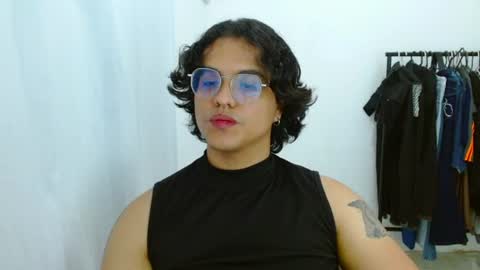 Diane Blosson online show from June 19, 2026, 1:32 am