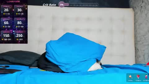 Snapshot of dan_darek chatting on October 31, 2025, 10:33 pm DAN online show from October 31, 2025, 10:33 pm