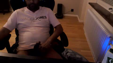 dan_the_man43 online show from May 24, 2026, 10:59 pm