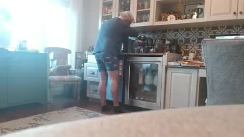 Snapshot of dan_va chatting on December 22, 2024, 12:38 pm Dan online show from December 22, 2024, 12:38 pm