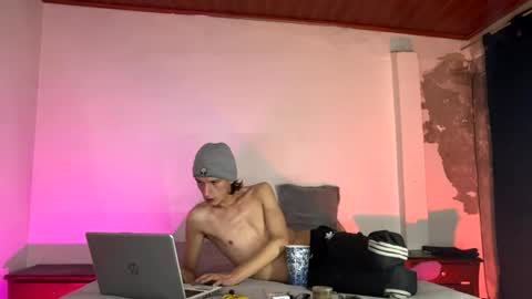 Snapshot of dan_yagami chatting on July 9, 2026, 12:37 am Dan and Noah online show from July 9, 2026, 12:37 am