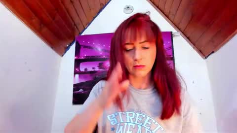 Snapshot of dana_35_ chatting on November 10, 2025, 7:57 pm dana online show from November 10, 2025, 7:57 pm