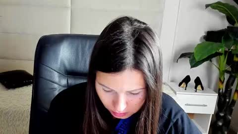 Dana Dom online show from October 25, 2025, 1:46 am