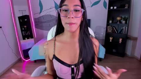 dana_paula online show from November 13, 2025, 11:53 am