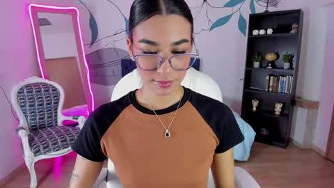 dana_paula online show from February 4, 2026, 11:38 am