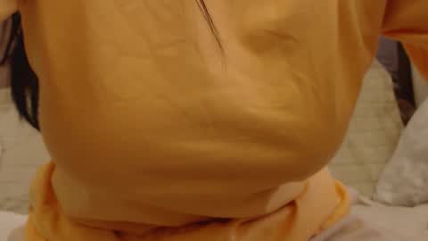 Daniella online show from October 10, 2025, 10:47 am