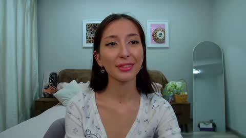 DanaRoges online show from May 1, 2026, 7:51 pm