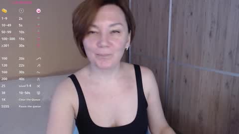 Snapshot of danbie_leen chatting on February 25, 2026, 11:31 am danbie_leen online show from February 25, 2026, 11:31 am