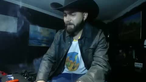 Snapshot of danbury44 chatting on January 8, 2025, 12:49 am danbury online show from January 8, 2025, 12:49 am