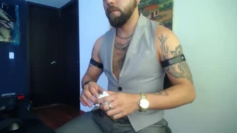 Snapshot of danbury44 chatting on September 24, 2025, 3:26 pm danbury online show from September 24, 2025, 3:26 pm