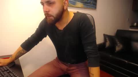 Snapshot of danbury44 chatting on November 16, 2025, 9:31 pm danbury online show from November 16, 2025, 9:31 pm