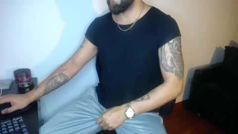 Snapshot of danbury44 chatting on November 20, 2025, 6:02 am danbury online show from November 20, 2025, 6:02 am