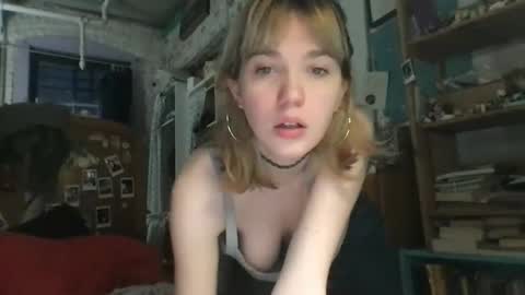 Snapshot of danceissexisbeauty2 chatting on March 6, 2026, 11:01 pm Your submissive patient online show from March 6, 2026, 11:01 pm