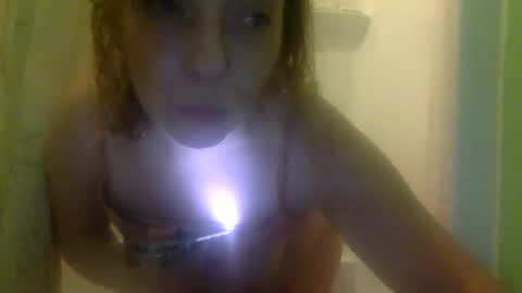 dancydavina online show from May 8, 2026, 1:11 am