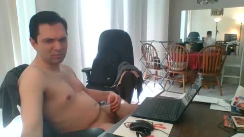 dandyriver online show from February 19, 2025, 5:49 pm