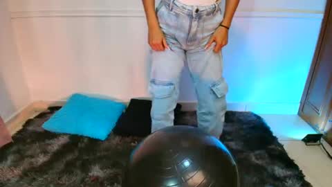 Danella Houston online show from January 18, 2026, 9:40 pm