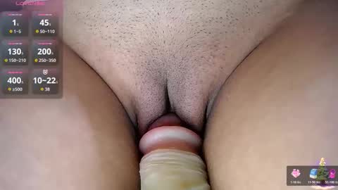 Snapshot of danette_deluxee chatting on November 30, 2025, 11:36 am danette_deluxee online show from November 30, 2025, 11:36 am