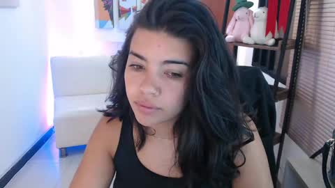 Snapshot of dangel_noir6 chatting on May 13, 2026, 11:51 am Veronica online show from May 13, 2026, 11:51 am