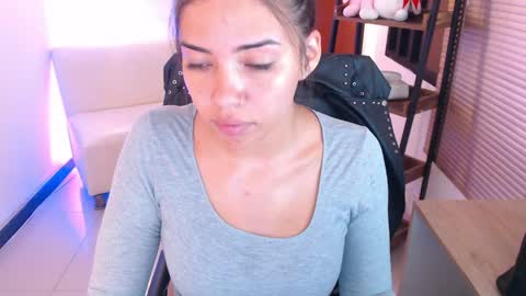 Snapshot of dangel_noir6 chatting on May 28, 2026, 12:02 pm Veronica online show from May 28, 2026, 12:02 pm