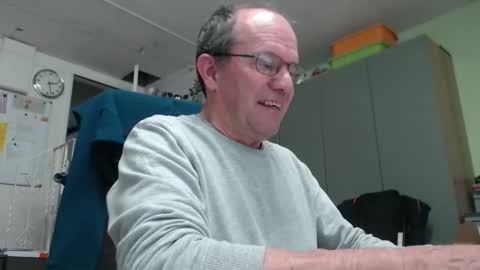 Snapshot of dani_alpina chatting on May 11, 2026, 12:22 pm dani_alpina online show from May 11, 2026, 12:22 pm