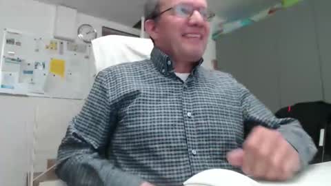 Snapshot of dani_alpina chatting on May 19, 2026, 11:05 am dani_alpina online show from May 19, 2026, 11:05 am